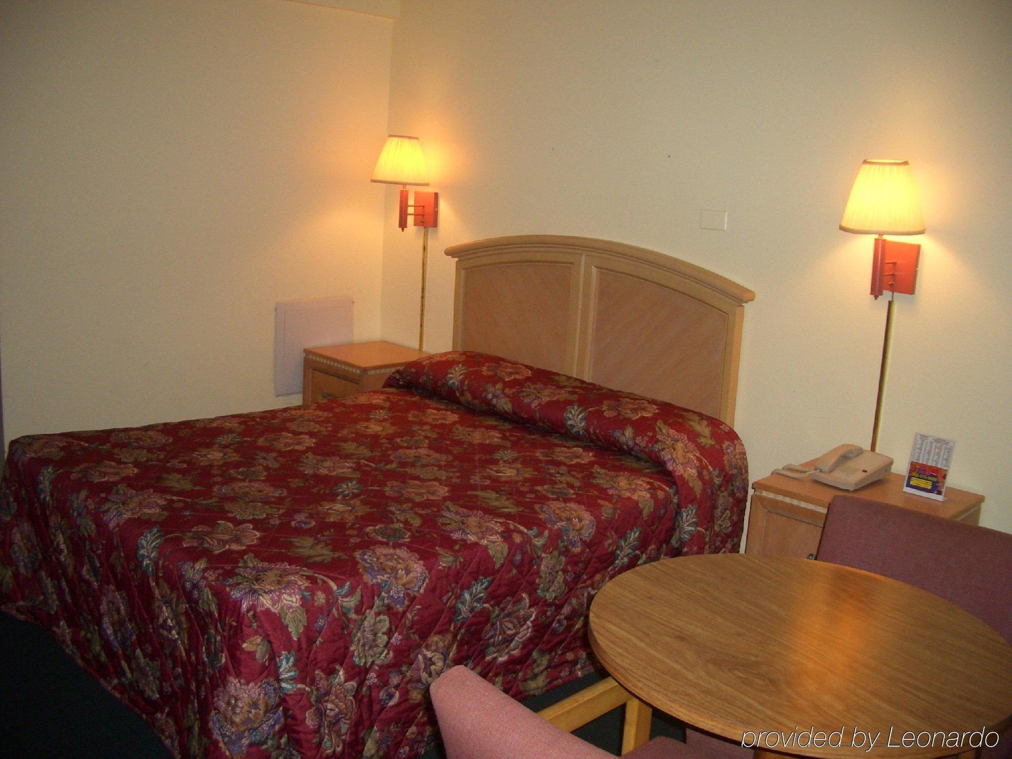 Travelers Inn גיינסוויל חדר תמונה