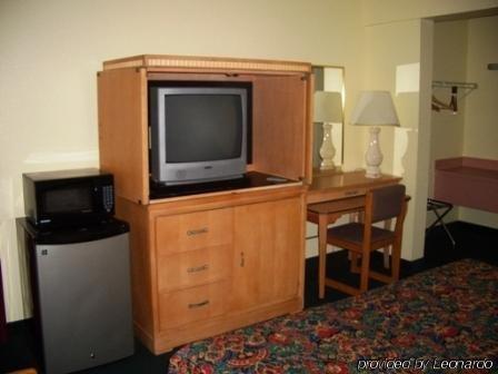 Travelers Inn גיינסוויל חדר תמונה